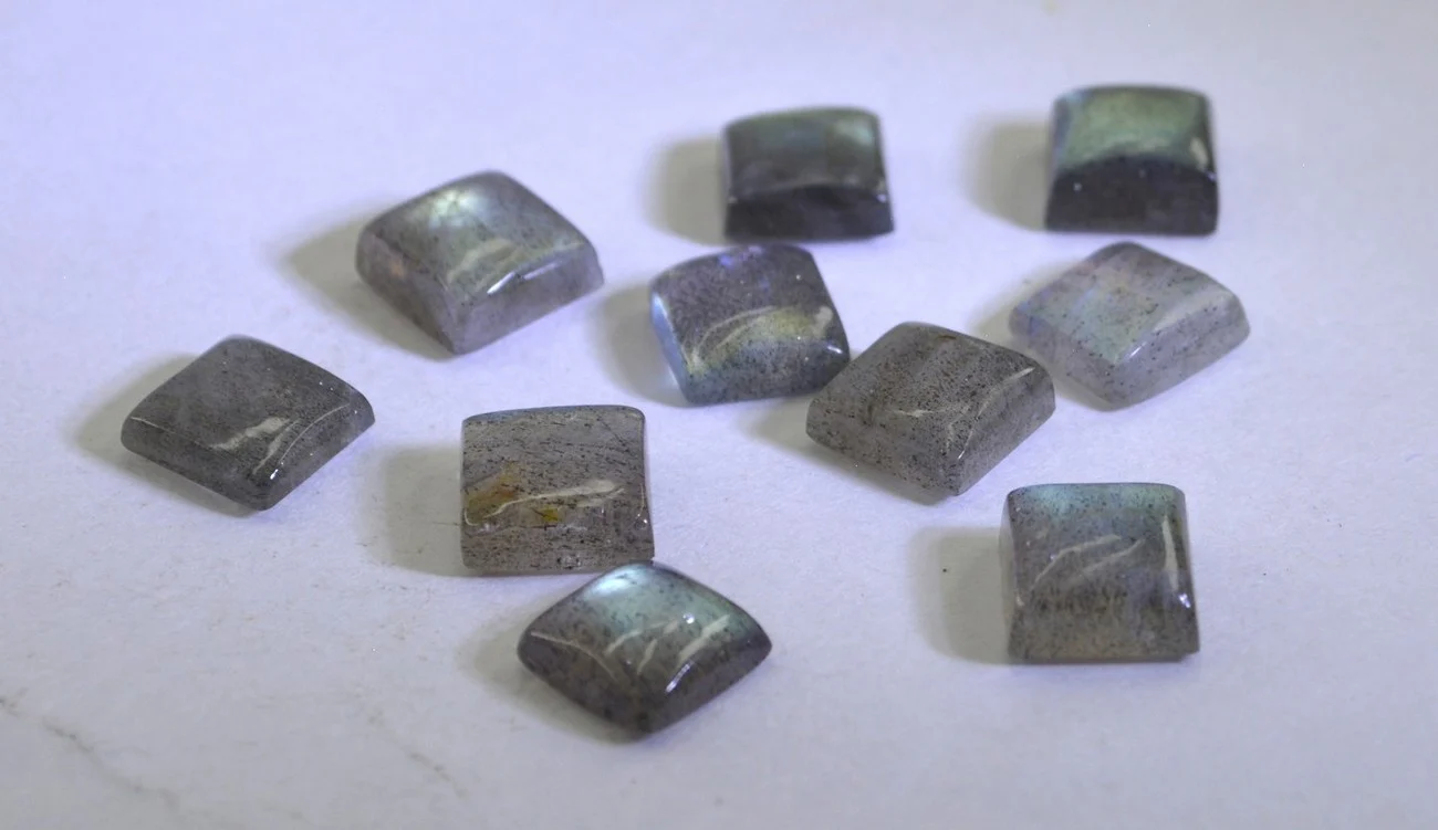 superb Labradorite cabochon Square 3x3 mm Loose Gemstones STLABCBSQ3x3 - Image 3