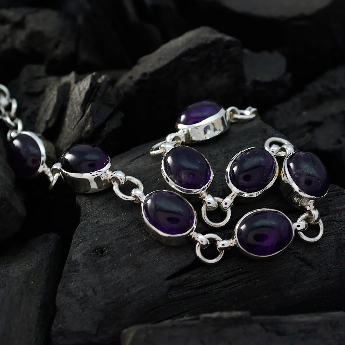 Amethyst Beginning of Autumn Tiny Purple Sterling Silver Links Bracelet - Image 4