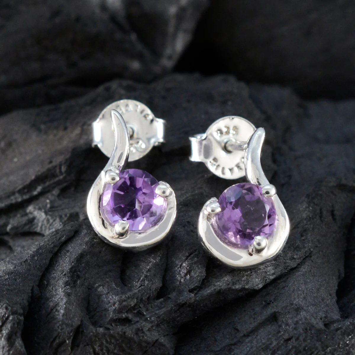 Amethyst Japanese Carla Solitaire Stud Purple Sterling Silver Earring - Image 4
