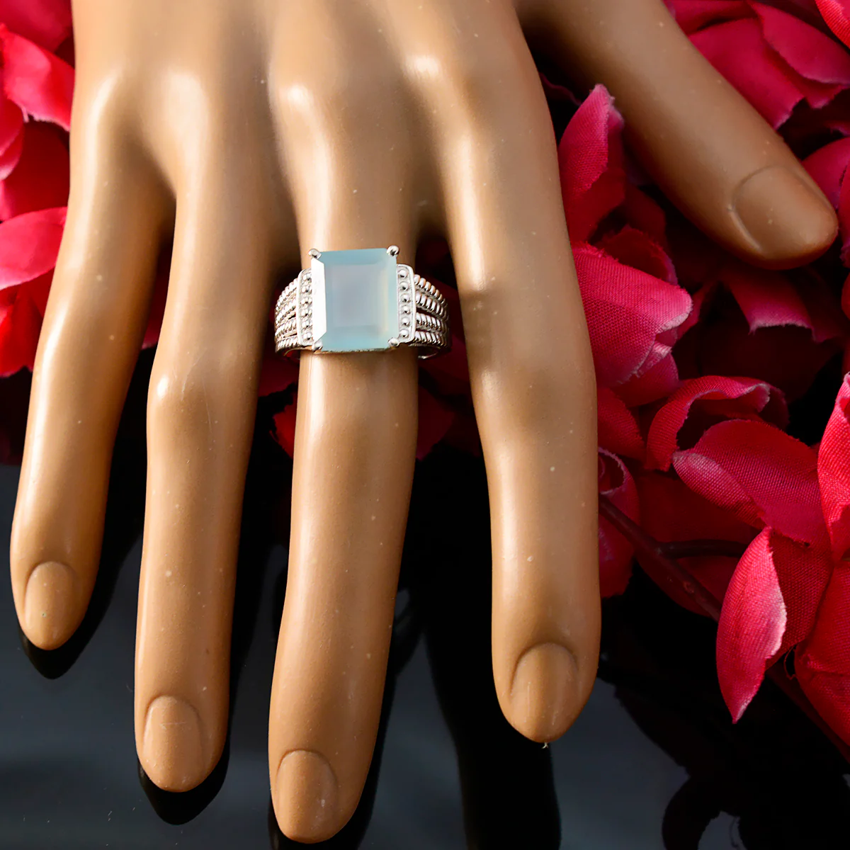 Aqua Chalcedony Solitaire German 92.5 Silver Green Gemstone Eye-catching Abstract Ring Jewellery - Image 5