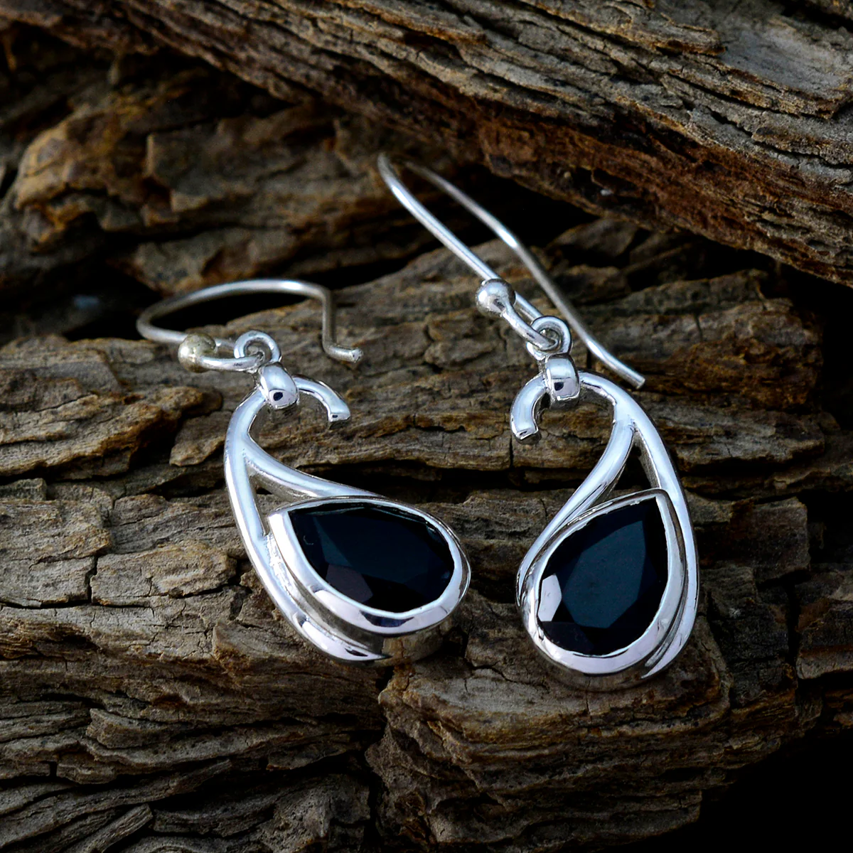 Black Onyx Japanese Sofia Solitaire Dangle Black Sterling Silver Earring - Image 3