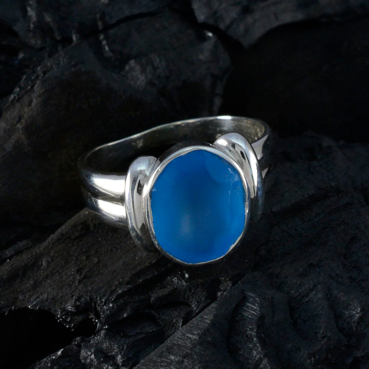 Blue Chalcedony Solitaire Egyptian Sterling Silver Blue Gems Tiny Artisan Ring Jewellery - Image 4