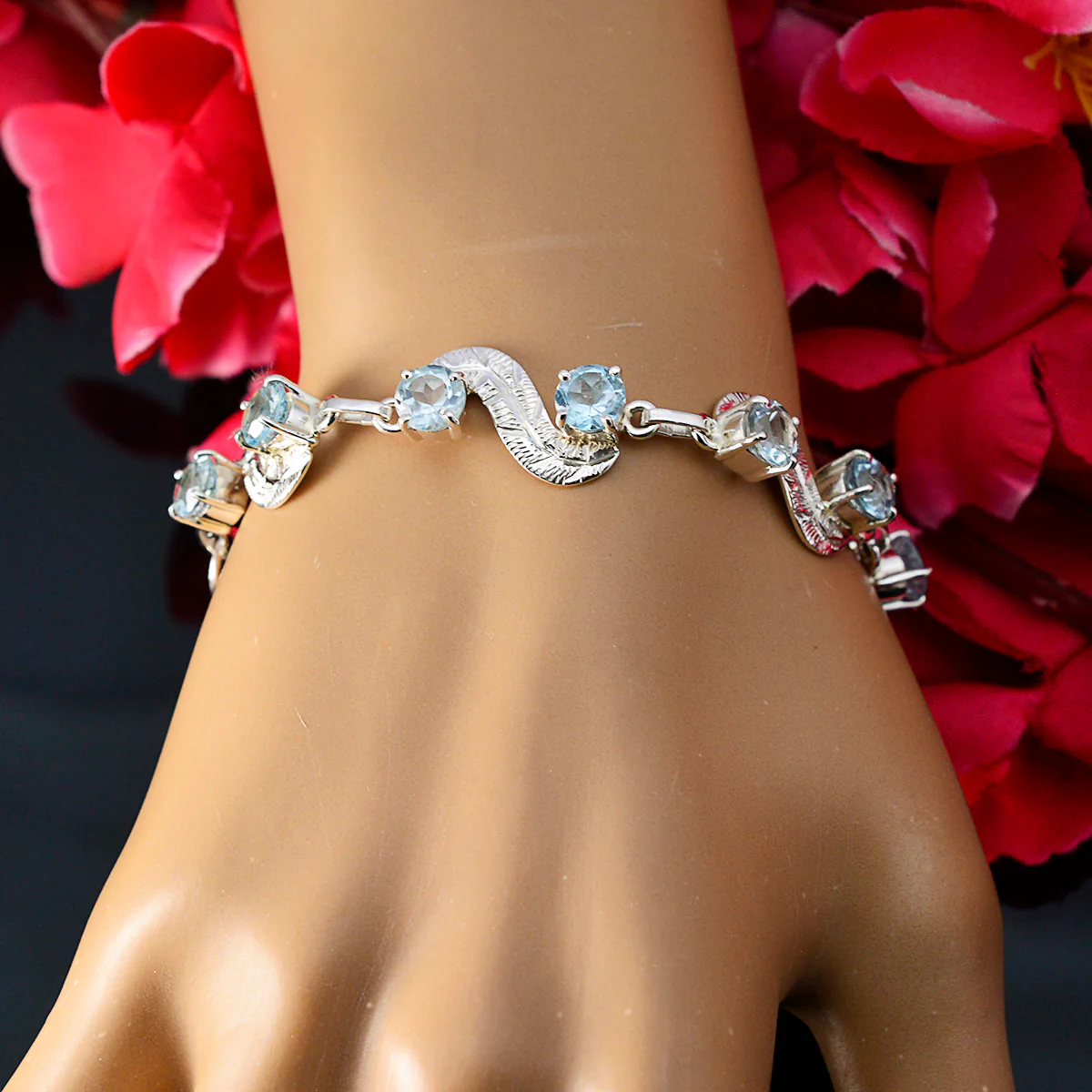 Blue Topaz Europe day Featherlight Blue Silver Links Bracelet - Image 4