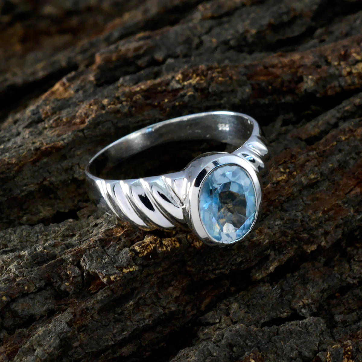 Blue Topaz Solitaire Indian Sterling Silver Blue Gemstone Mid-weight Fairytale Ring Jewellery - Image 3