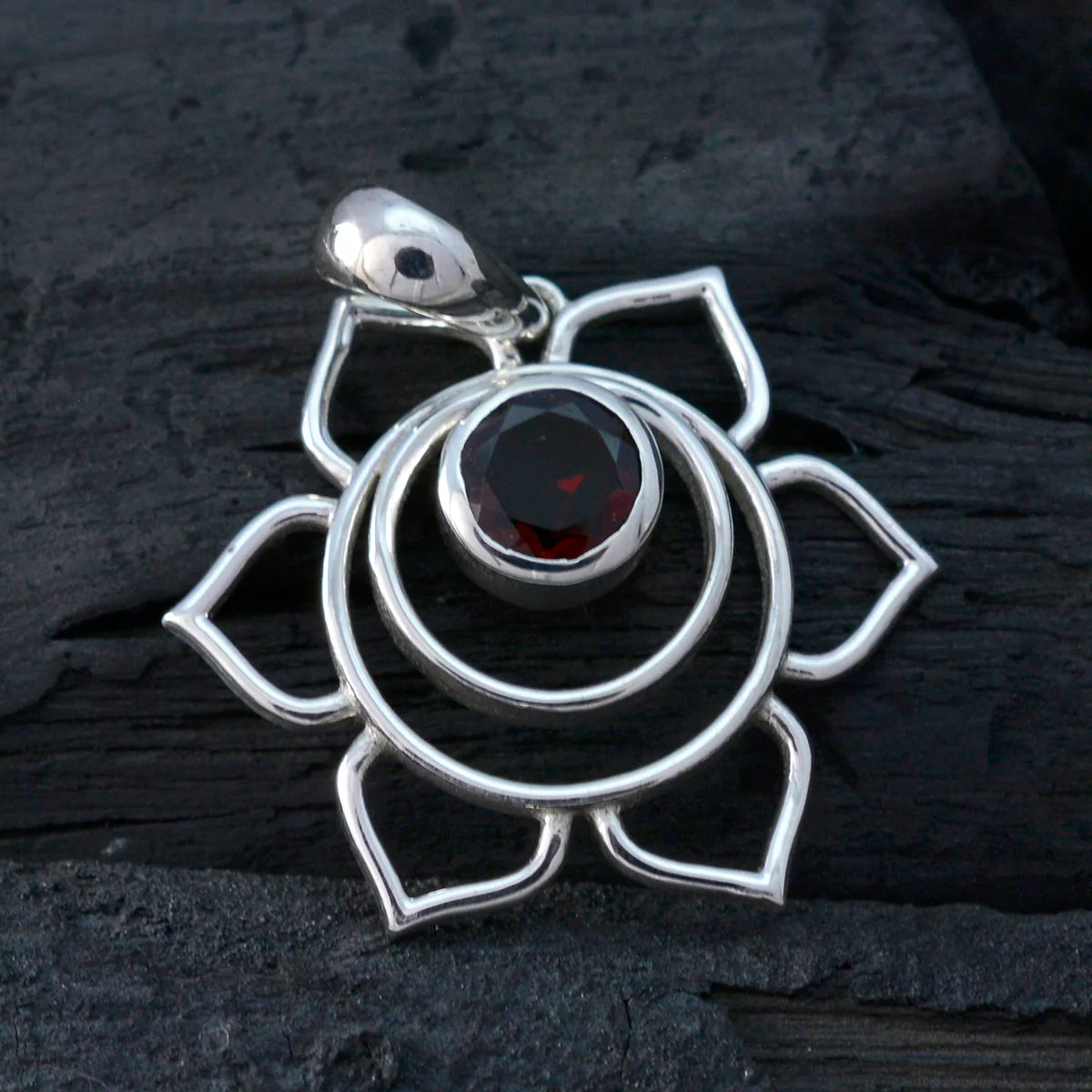 Garnet Delicate French Silver Solitaire Harper Rope-Wire Red Pendant Jewelry - Image 3