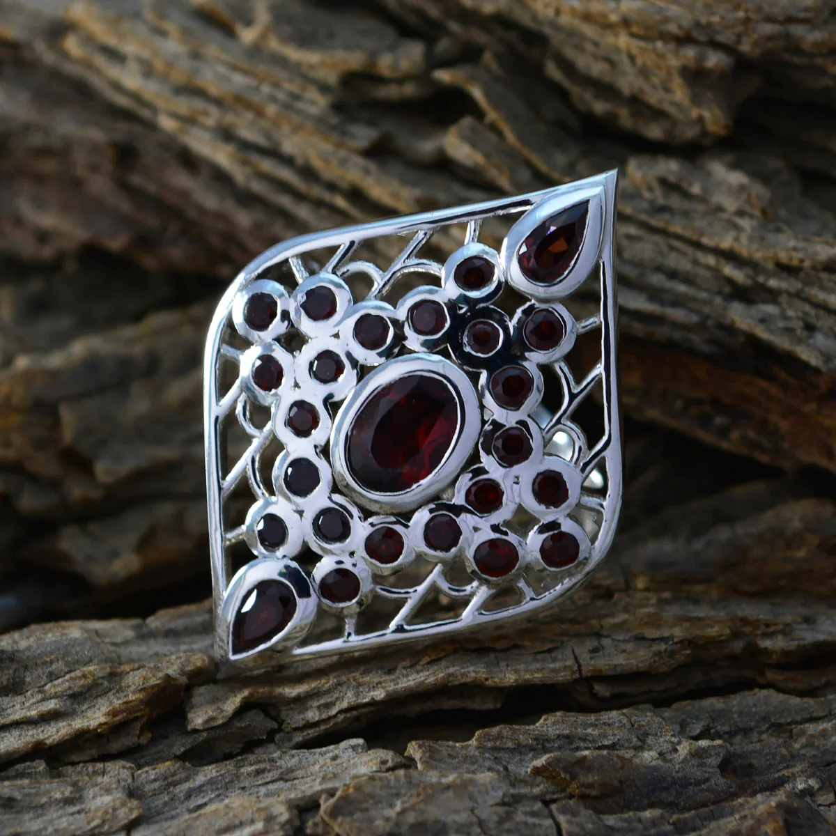 Garnet multiple Egyptian 925 Sterling Silver Red Gemstones Eye-catching Contemporary Ring Jewellery - Image 3