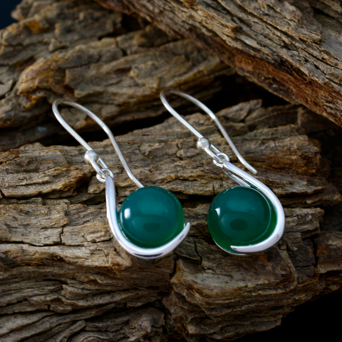 Green Onyx American Daniela Solitaire Dangle Green Silver Earring - Image 3