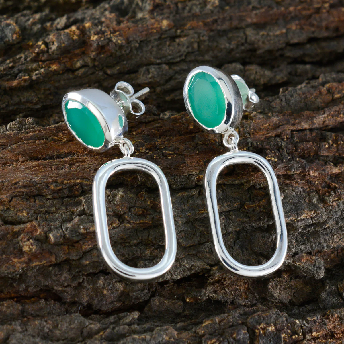 Green Onyx German Julieta Solitaire Stud Green 925 Sterling Silver Earring - Image 3