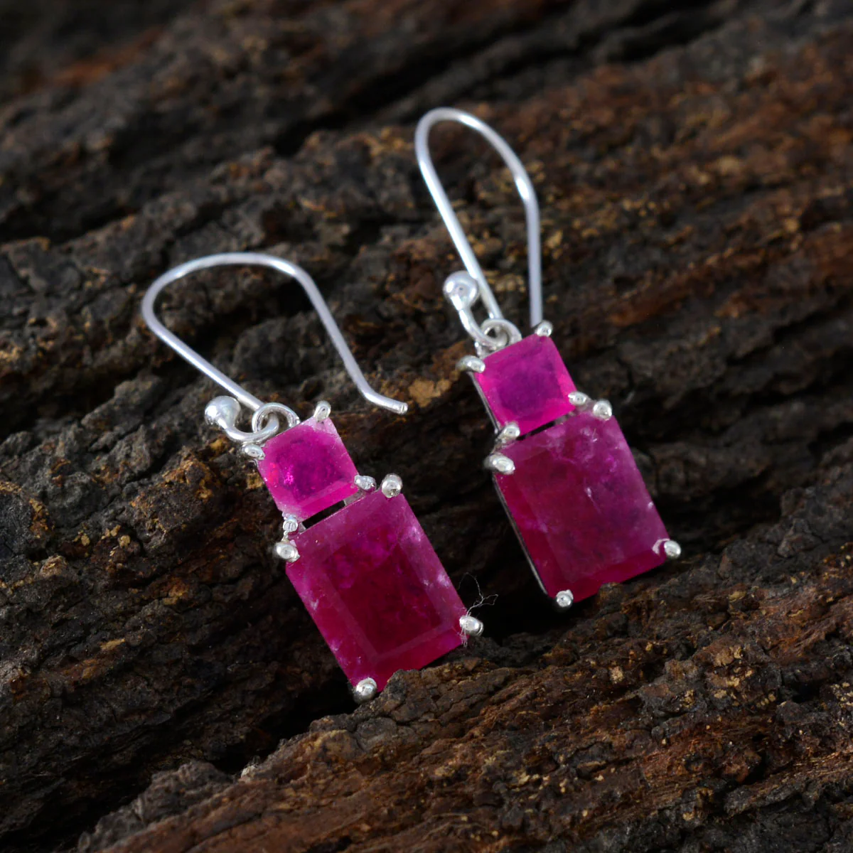 Indian Ruby Korean Sofía Toi et Moi Dangle Red 92.5 Silver Earring - Image 3