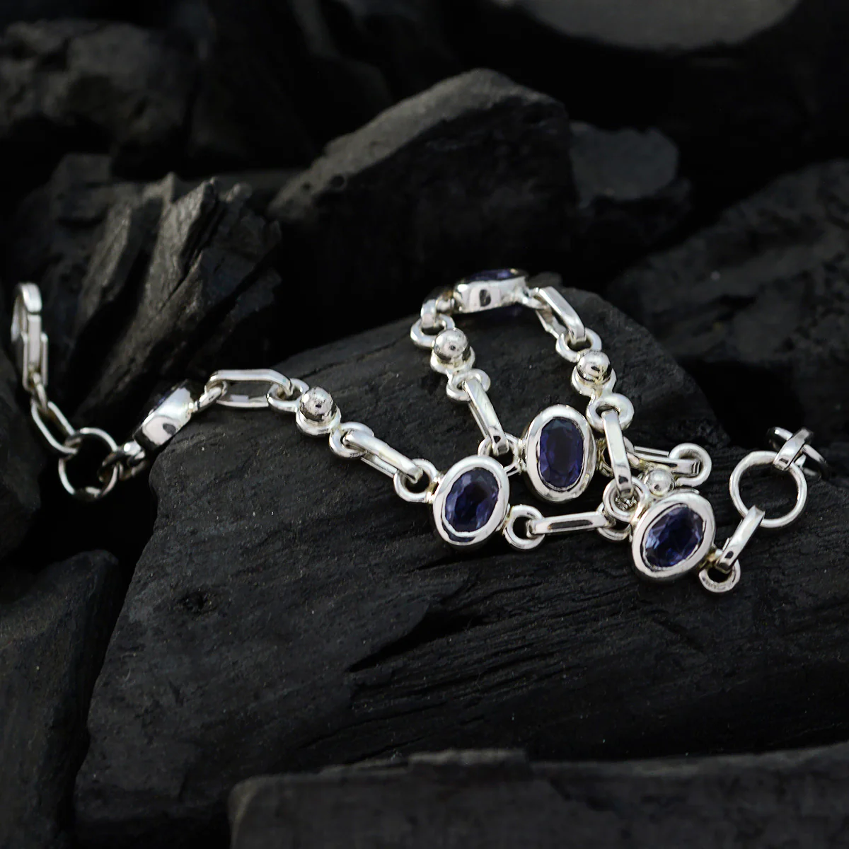 Iolite Oktoberfest Munich Delicate Blue Sterling Silver Links Bracelet - Image 4