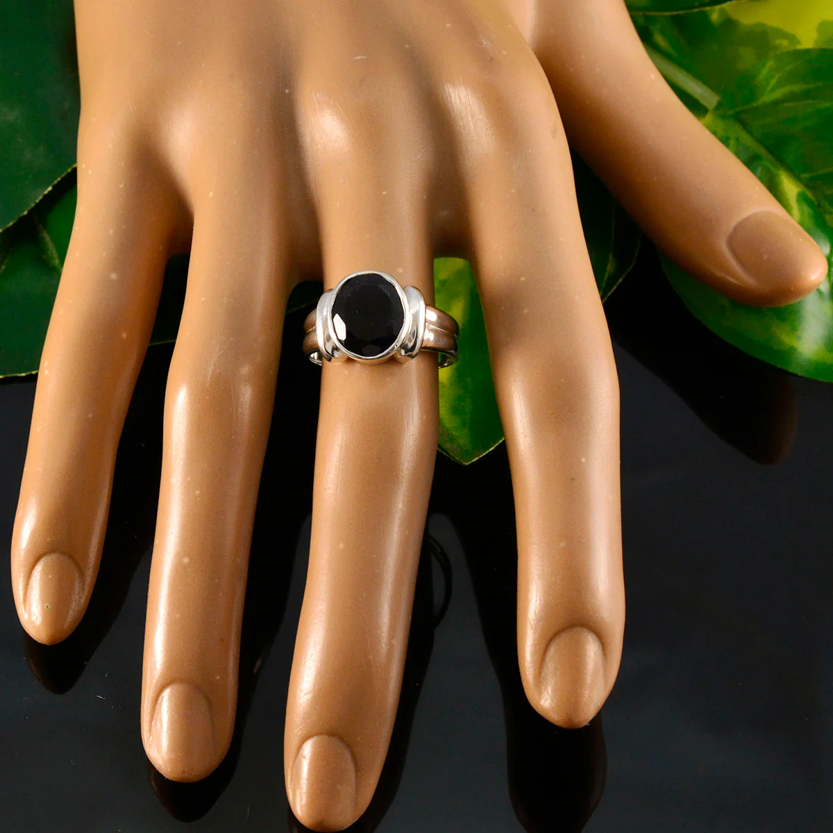 Iolite Solitaire African Silver Blue Gemstone Tiny Modern Ring Jewellery - Image 5