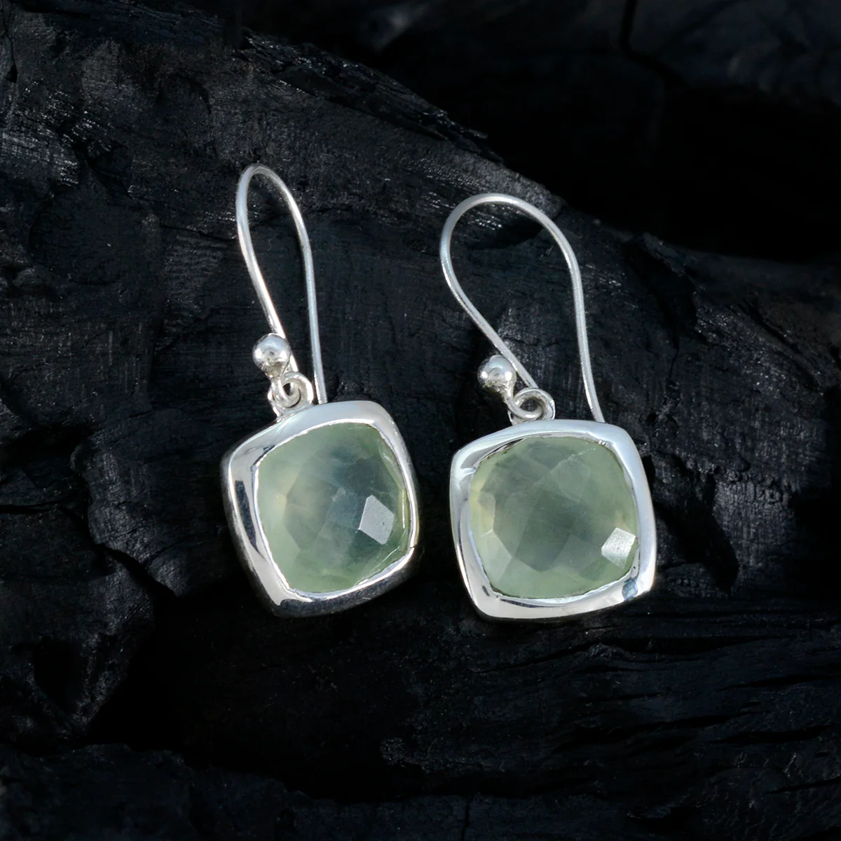 Prehnite Egyptian Aiko Solitaire Dangle Green 92.5 Silver Earring - Image 3
