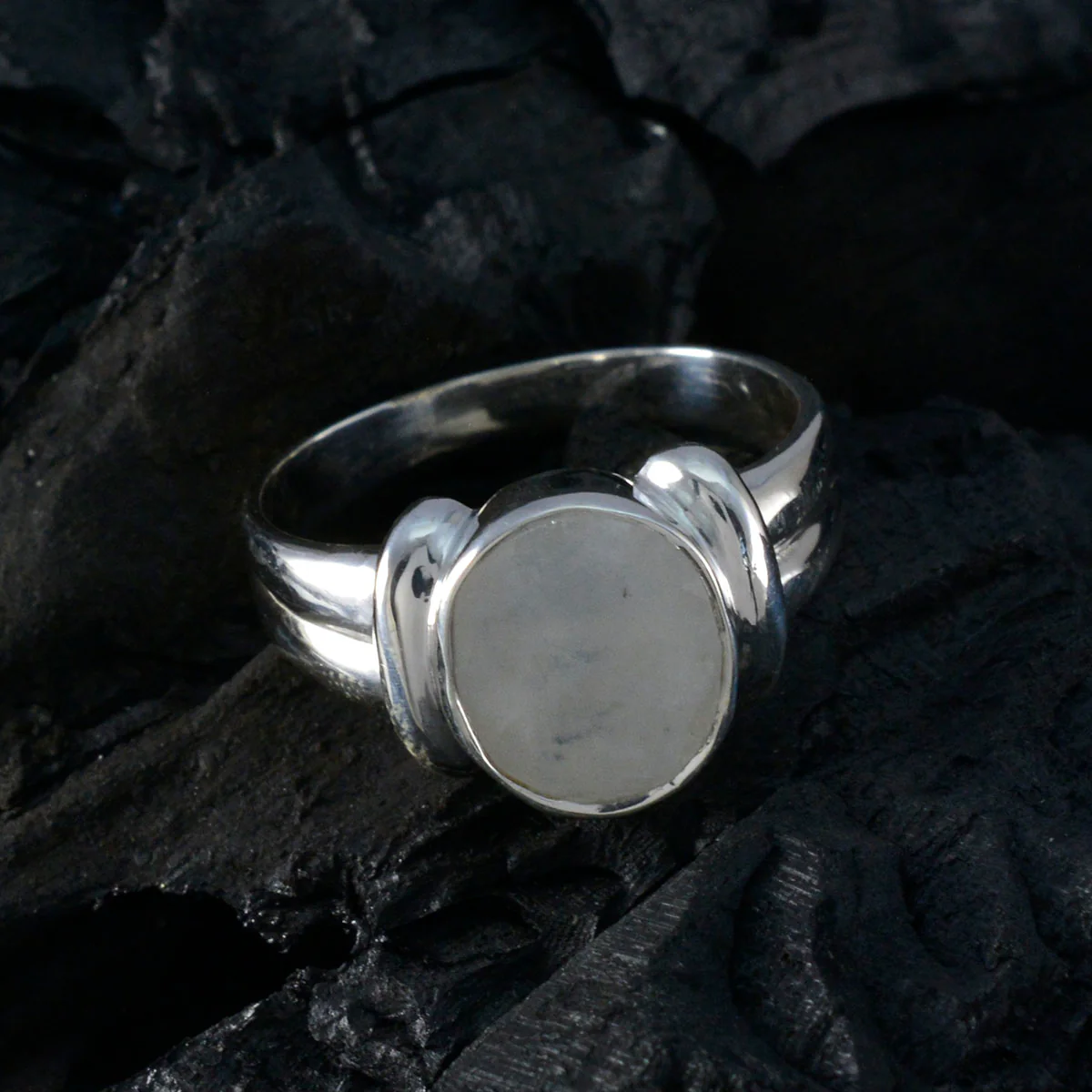 Rainbow Moonstone Solitaire French 925 Sterling Silver White Gemstones Tiny Artisan Ring Jewellery - Image 4