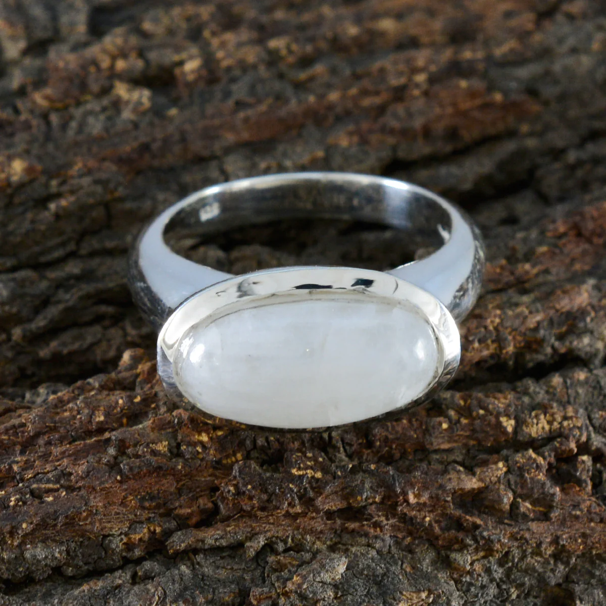 Rainbow Moonstone Solitaire Russian 925 Sterling Silver White Gemstone Eye-catching Love Ring Jewellery - Image 4